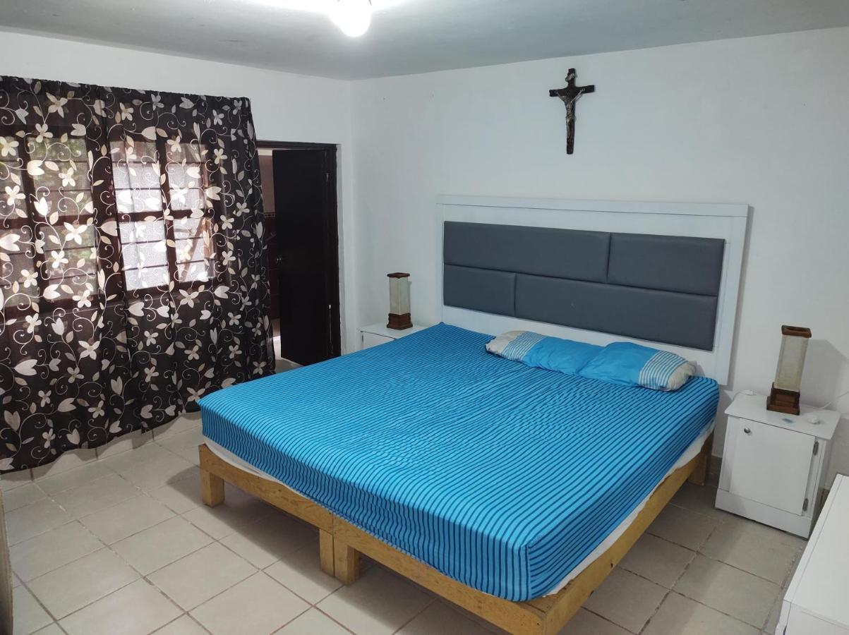 Finca La Mora Holiday home *